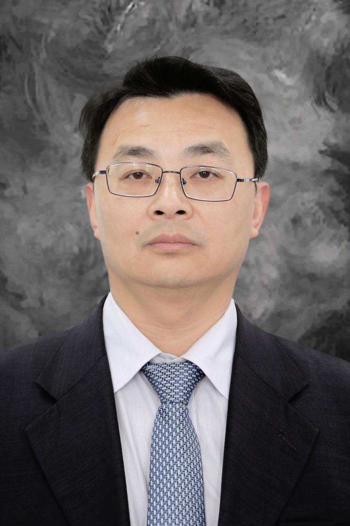 陈滔